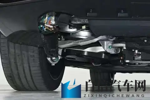 从一个人开到一家六口坐,腾势N8L DM让我们家出行变舒服了-1