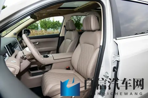 1398 万起，限时优惠 35 万，带原厂露营装备，开它出行够酷-3