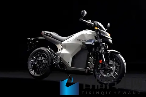 细节简介：Honda 第一款全尺寸休闲型电动车 WN7-2