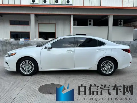 智能精品长续航SUV！零跑A10广州车展开启全球首秀-1