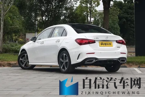 2025 款奔驰 A 级选购指南：25 万级豪华入门，A 180 L 与 A 200 L 该怎么选-1