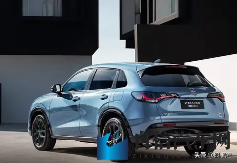 养生馆少妇推油按摩：养生馆内女性按摩手法独特-2