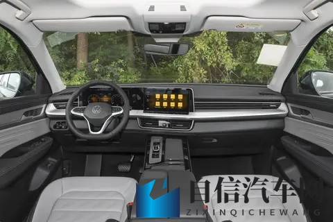 王者姬小满脚上的袜子是红色的：汽车个性改装，打造时尚独特座驾-2