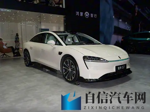 10月销量破万，智界汽车靠智界R7打赢“翻身仗”？-2