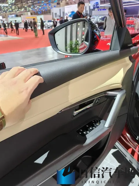 实拍新一代马自达CX-5欧版：可预见的不愁卖，但长马动作要加快-2