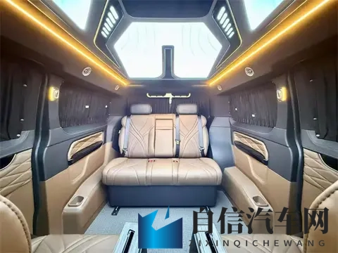 福特黑武士商务车，7座展厅现车介绍，柴油版汽油版都可选择-1