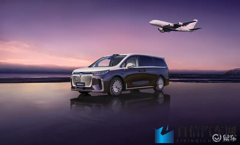 岚图梦想家山河7099万上市，重塑超豪华四座MPV市场-1