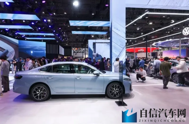 上汽大众新车齐发，新一代智能化产品集结亮相广州车展-1