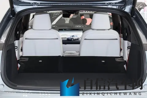 蔚来乐道L60四驱版,续航707km,四驱+无框车门,家用真香!-3