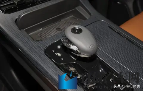 新车2499万起，传祺向往M8宗师搭配20T混动系统，续航超1000km-1