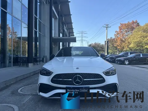 24年10月上牌奔驰C级，准新一手车，28万不到体验豪华质感！-3