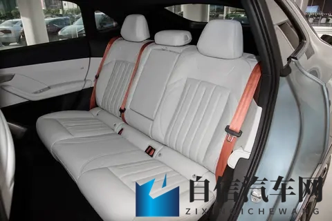 东风日产天籁·鸿蒙座舱正式上市，诚意价1299万元起！-1