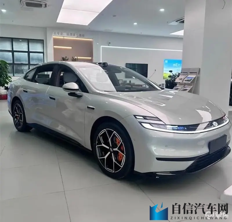 成人火影忍者:动漫哲学碰撞汽车科技:揭秘《火影》与现代车工程共鸣-2