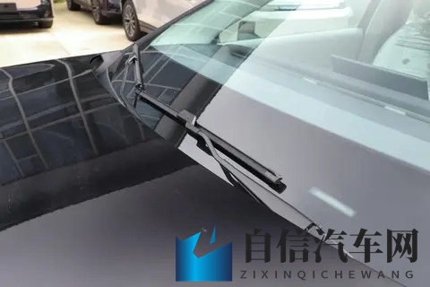 岚图泰山上市 问界M9迎来最强对手？-1