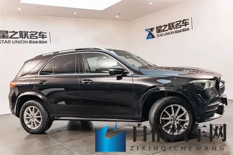 40万拿下20款奔驰GLE，一手车况，这气场谁顶得住？-1