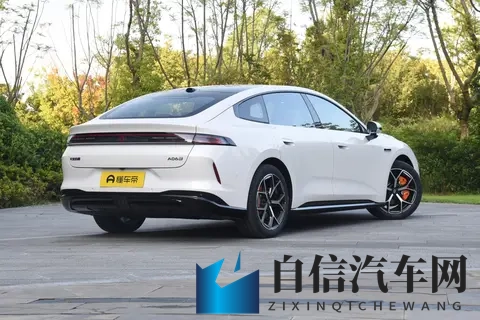 捷途旅行者双车上市，这波“方盒子”是啥操作？-1