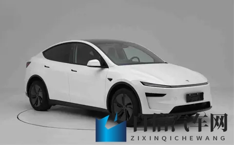 Model Y新版本来了,价格卡在中间,续航却干到821公里-1