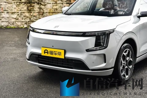 15万级中型SUV怎么买？续航1700km，空间32变！捷途山海L7 PLUS-3