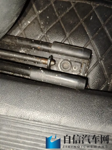 23年准新帕萨特，7千公里一手车，12万享德系质感！-3