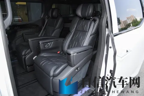 极氪009购车分析：十一月推出限时购车权益，适合哪些消费者？-1