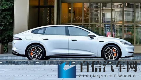 看展  广州车展首日9款重磅新车上市-1