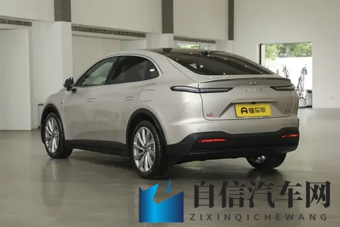 第5代帝豪上市，659万起，挑战合资车霸主-1