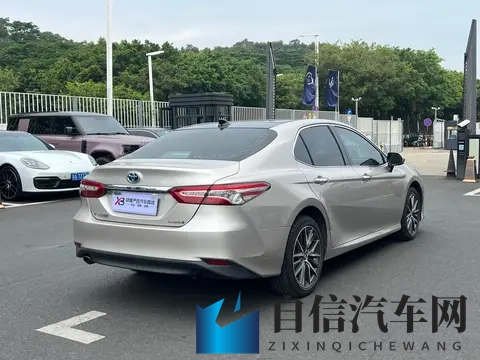 农村妇女野外BBwBBW：汽车助力，让野外出行更轻松-3