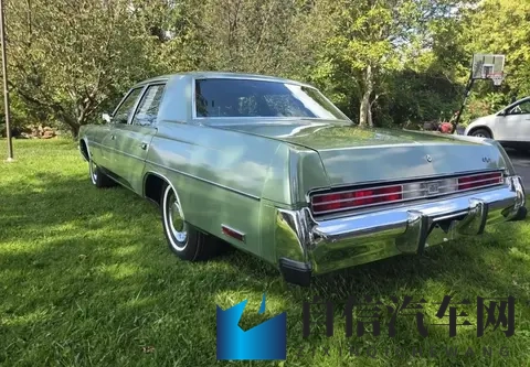 克莱斯勒Newpor停了四十八年卖一万多美元 开不开反而纠结成了大事-1