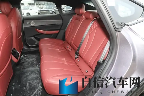 花小钱办大事,15 万星纪元 ES:享美学轿跑,真香!-1