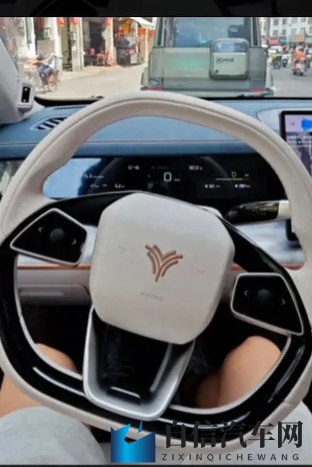 年轻人“抄底”烂尾车：一场性价比与风险的博弈-2