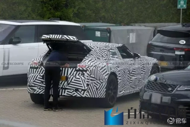 好看韩漫漫画免费漫画弹窗入口：新能源汽车火爆，汽车后市场潜力巨大，行业挑战多-1