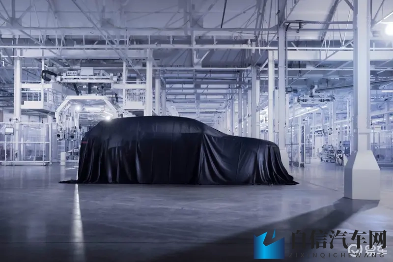 宾利Beyond100+战略更新，首款纯电SUV明年亮相-1