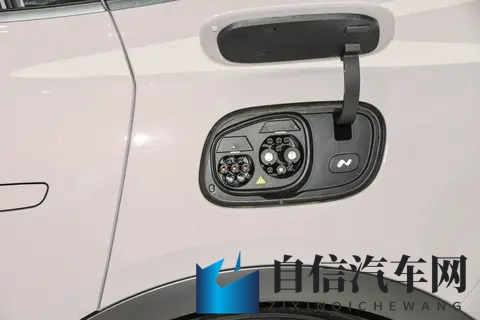 广汽丰田铂智7冲击20万级豪华纯电轿车主战场-1