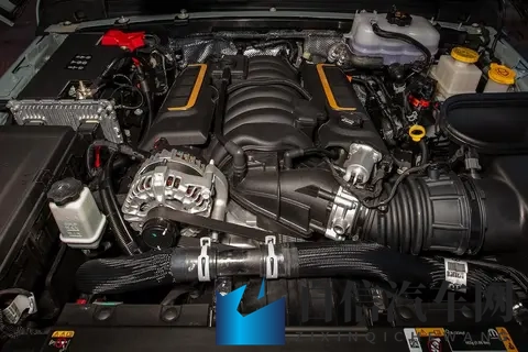 Jeep牧马人Moab 392官图发布 搭载64升Hemi发动机-2