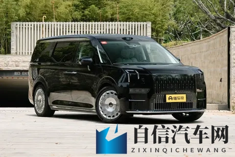 宜商宜家还得看它！试驾极氪009，商务接待、全家出行都体面-1