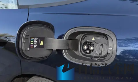 售价1099万元起,外观简约时尚,长安启源A06上市!-3