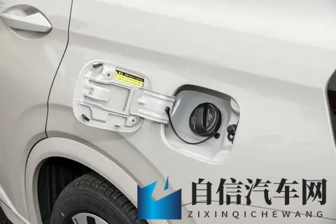 12万预算，插混SUV该怎么选？体验蓝电E5 PLUS-2