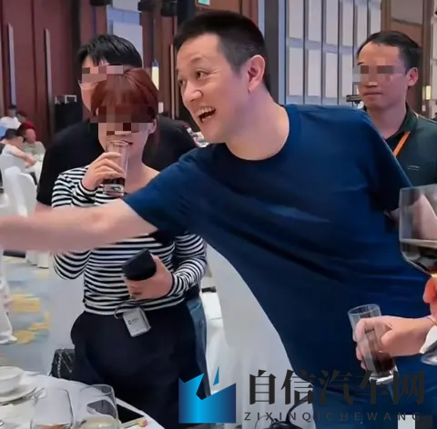 蔚来李斌回应网暴：自嘲CEO要娱乐大家，但动我用户，法务部见！-1