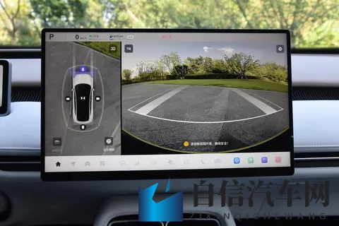 家用新能源车添“新丁”！长安启源 A06，把 “移动的家” 开进日常-3