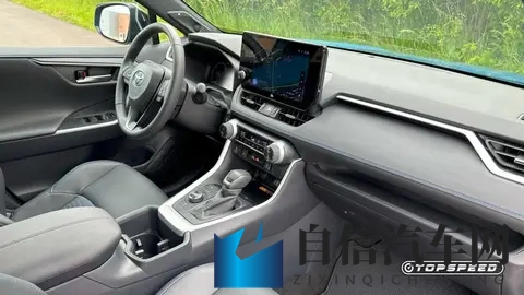 一款价格更高的丰田混合动力车销量将超过普锐斯双子星-3