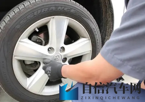 养车别乱来！这4个禁区碰不得，否则爱车提前退休-2