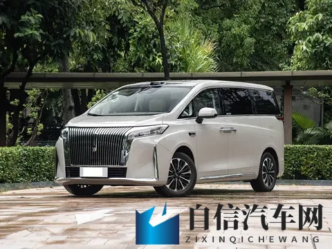 这款插混MPV不足29万起！配激光雷达+四块大屏，后排独立航空座椅-2